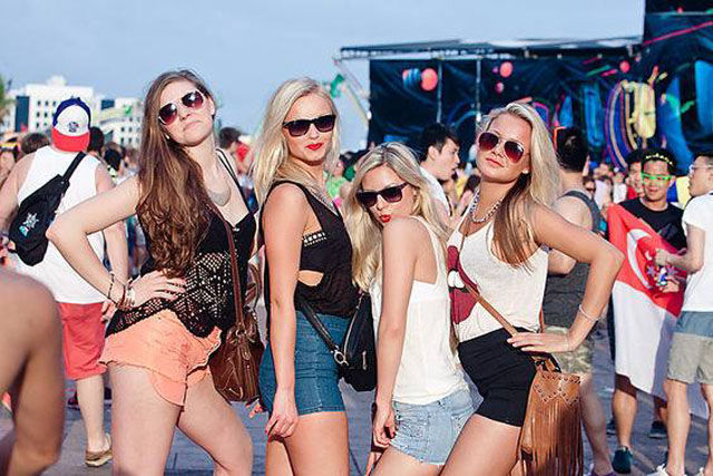 Девушки с Ultra Music Festival 2014