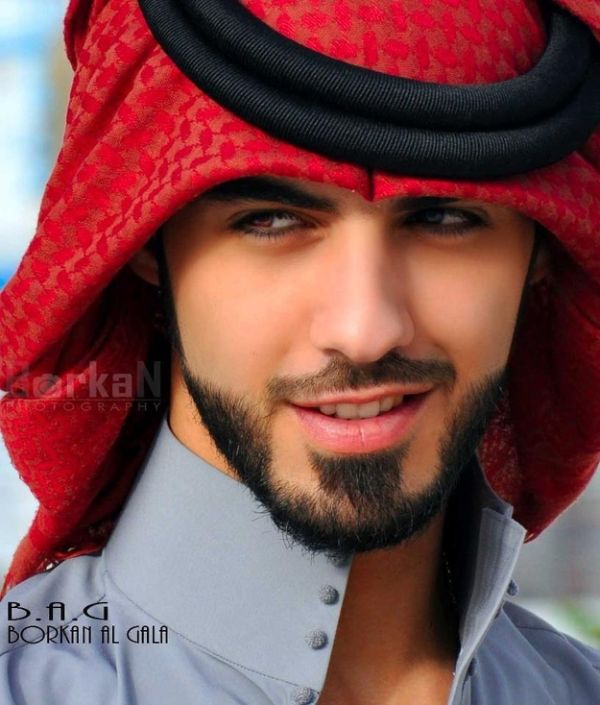 Трех мужчин из ОАЭ департировали из Саудовской Аравии за красоту (17 фото)